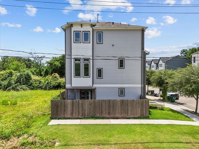 2607 Mcilhenny St, Houston, TX 77004 - view of rear view of property