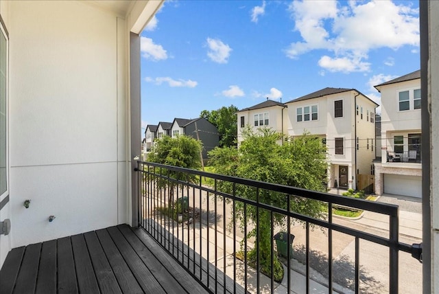 2607 Mcilhenny St, Houston, TX 77004 - balcony with a residential view