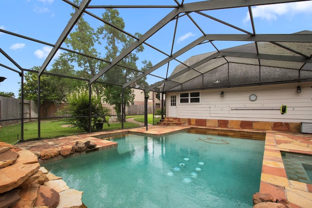 3815 Griffin Ln, Missouri City, TX 77459 - view of swimming pool with a patio, glass enclosure, and entry steps