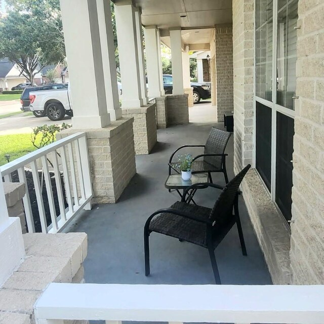 1012 Walnut Pointe, League City, TX 77573 - view of porch