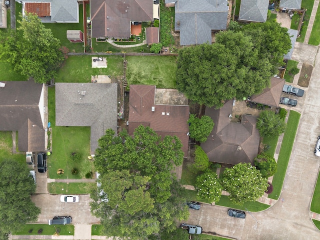 1639 Castle Creek Dr, Missouri City, TX 77489 - aerial view of property and surrounding area with nearby suburban area