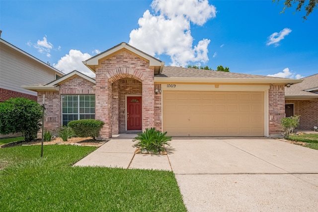 10619 Saratoga Sq, Missouri City, TX 77459 - photo 1