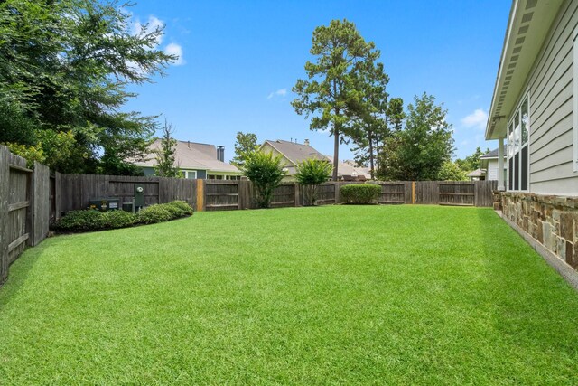 122 Cherry Oak Ln, Montgomery, TX 77316 - view of yard