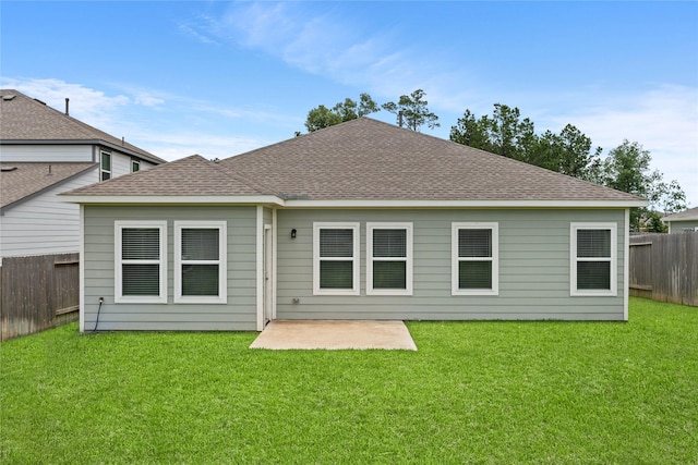 5732 Palm Flower Dr, Montgomery, TX 77316 - back of house featuring roof with shingles and a patio