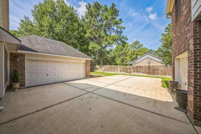 17407 W Blooming Rose Ct, Cypress, TX 77429 - view of garage