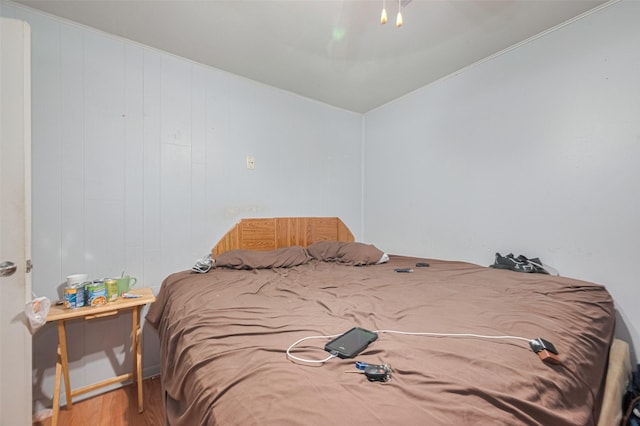 7512 Amarillo St, Houston, TX 77020 - bedroom with wood finished floors