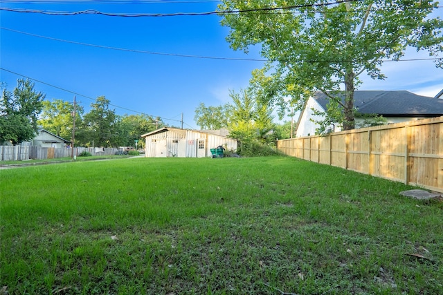 202 Booker T Washington St, Conroe, TX 77301 - view of yard