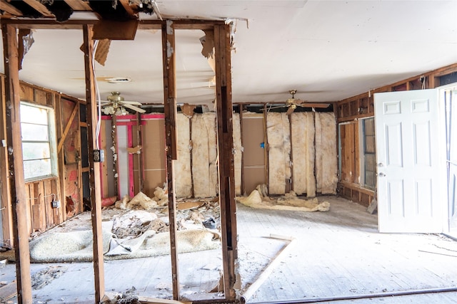 202 Booker T Washington St, Conroe, TX 77301 - view of below grade area