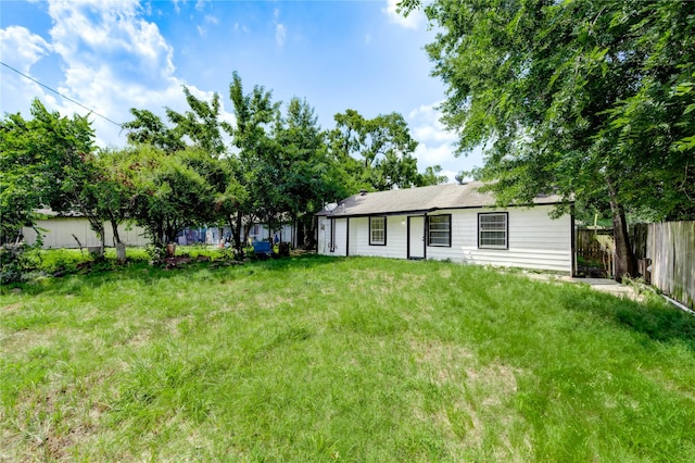 5326 Keystone St, Houston, TX 77021 - view of yard