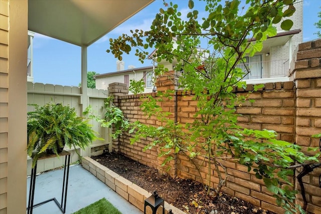 2120 El Paseo St Unit 2409, Houston, TX 77054 - view of patio / terrace