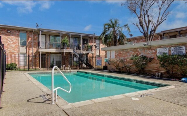 9616 Long Point Rd Unit 38, Houston, TX 77055 - photo 12