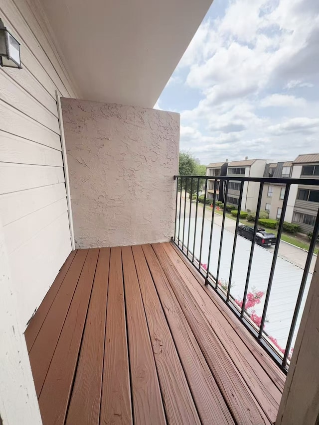 10855 Meadowglen Ln Unit 1121, Houston, TX 77042 - view of balcony