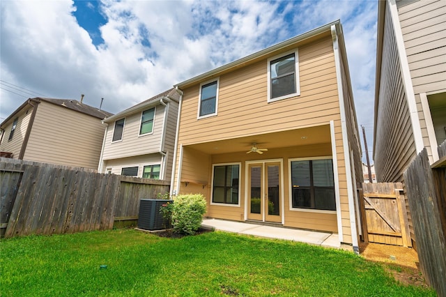 1306 Malone St, Houston, TX 77007 - rear view of property featuring central AC unit, a patio area, a gate, and ceiling fan
