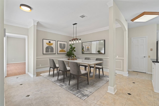 926 Montview Dr, Katy, TX 77450 - dining area featuring light tile patterned flooring, crown molding, and baseboards