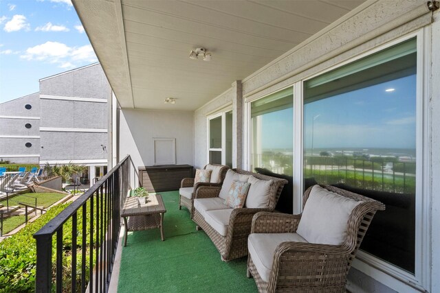 7600 Seawall Blvd Unit 109, Galveston, TX 77551 - view of balcony