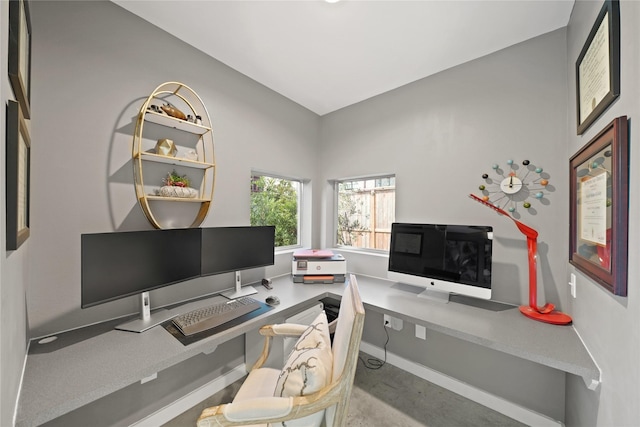 1716 W Dallas St Unit 11, Houston, TX 77019 - office space featuring baseboards and concrete floors