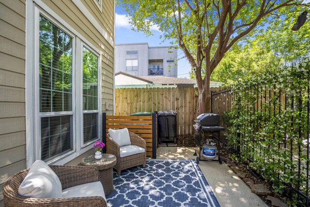 2703 Jackson St, Houston, TX 77004 - view of patio featuring area for grilling