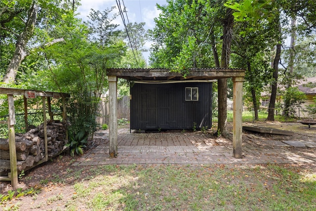 1107 Burning Tree Rd, Houston, TX 77339 - photo 9