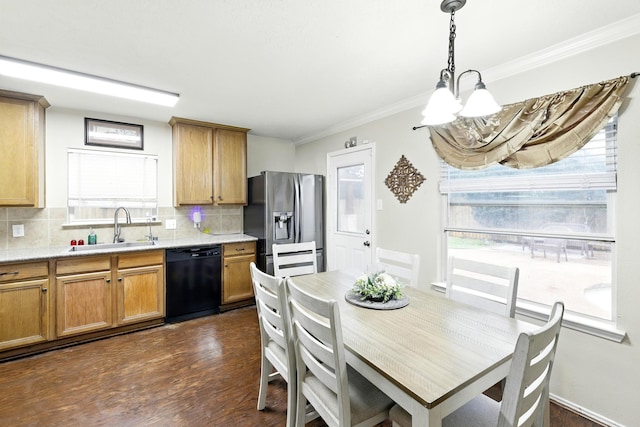3002 Trinity Pass Ct, Spring, TX 77373 - kitchen featuring dishwasher, stainless steel refrigerator with ice dispenser, a chandelier, tasteful backsplash, and ornamental molding