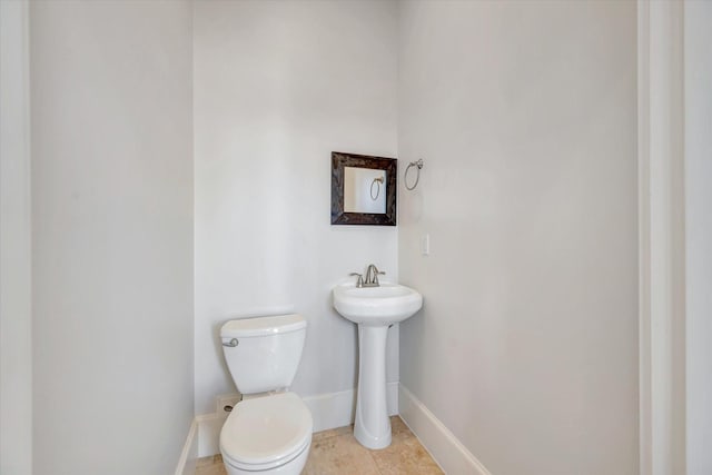 2010 Sabine St, Houston, TX 77007 - half bathroom with toilet and baseboards