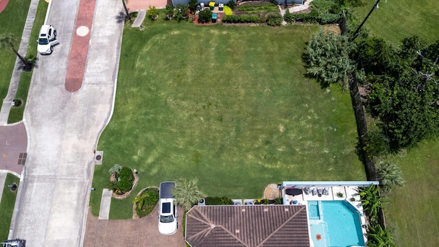 533 Villa Dr, Seabrook, TX 77586