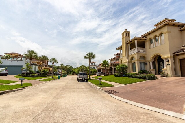 533 Villa Dr, Seabrook, TX 77586