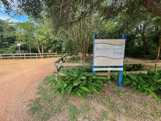 533 Villa Dr, Seabrook, TX 77586