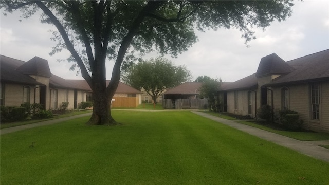 7267 Cook Rd, Houston, TX 77072 - view of yard