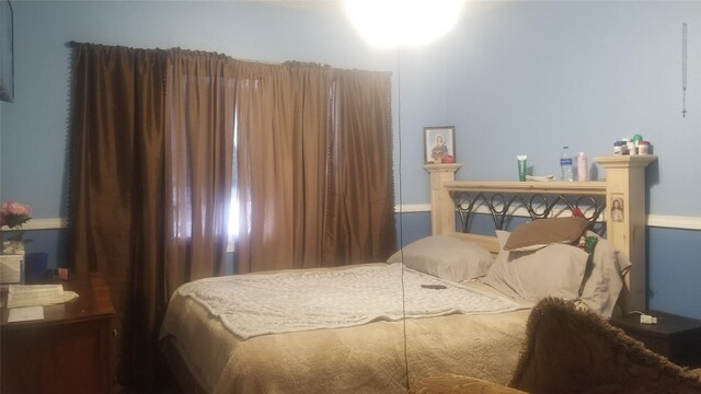 7267 Cook Rd, Houston, TX 77072 - view of bedroom