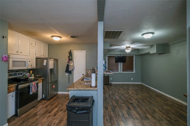 1135 Yaupon St, Freeport, TX 77541 - photo 8