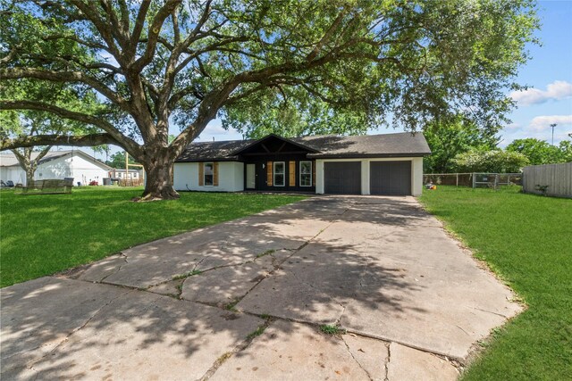 111 Tower Dr, Friendswood, TX 77546 - photo 6
