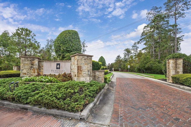 10 Broadwater Ct, Shenandoah, TX 77381 - view of community / neighborhood sign