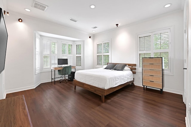 1 Magnolia Bend Dr, Hunters Creek Village, TX 77024 - bedroom featuring dark wood-type flooring, multiple windows, crown molding, recessed lighting, and baseboards