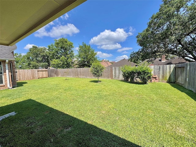 2115 Mooncrest Dr, Houston, TX 77089 - view of yard