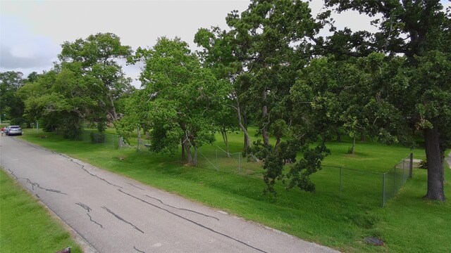 434 S Shady Ln, La Porte, TX 77571