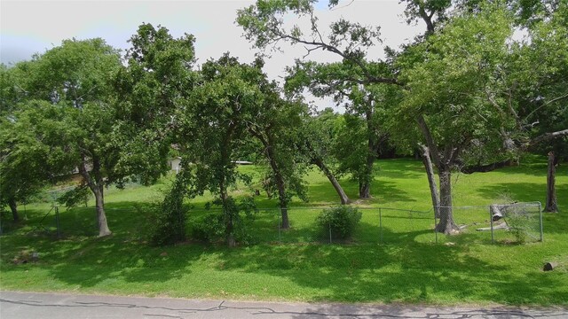434 S Shady Ln, La Porte, TX 77571