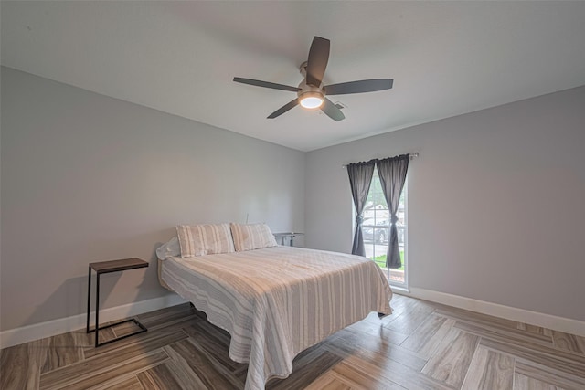 11211 Sageriver Dr, Houston, TX 77089 - bedroom featuring baseboards and a ceiling fan