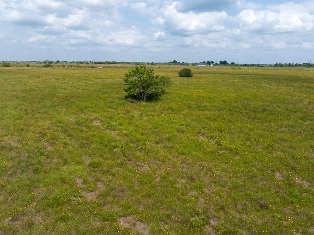13 Wolchik Rd, Sealy, TX 77474