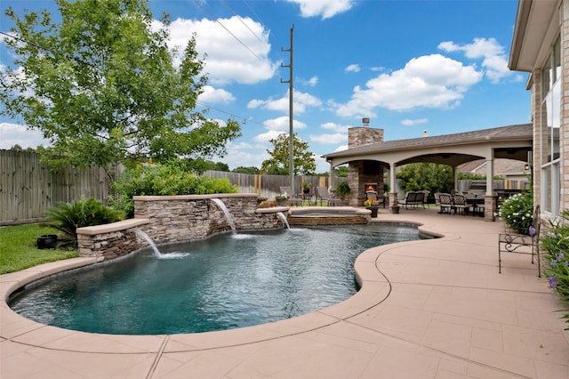25606 Payton Chase Ct, Katy, TX 77494 - view of swimming pool with a fenced backyard, a patio area, and a pool with connected hot tub