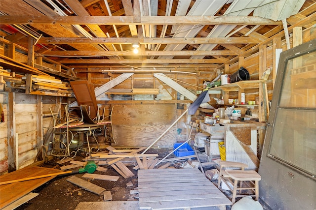 914 S Hill St, Alvin, TX 77511 - view of basement