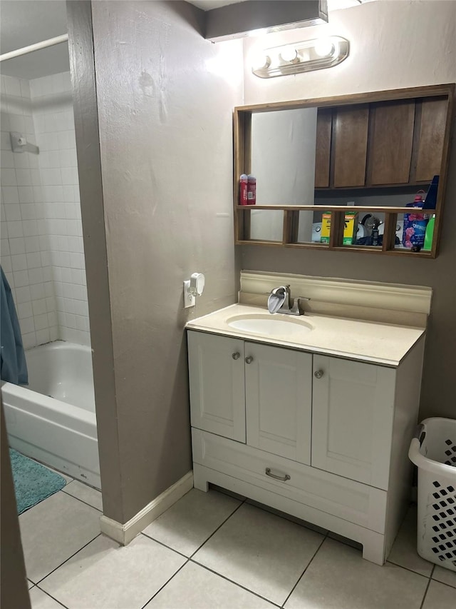 206 Plaza Verde Dr Unit D16, Houston, TX 77038 - full bath with tile patterned flooring, vanity, shower / tub combo, and baseboards