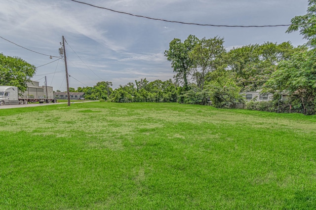 317 Woodson St, Willis, TX 77378
