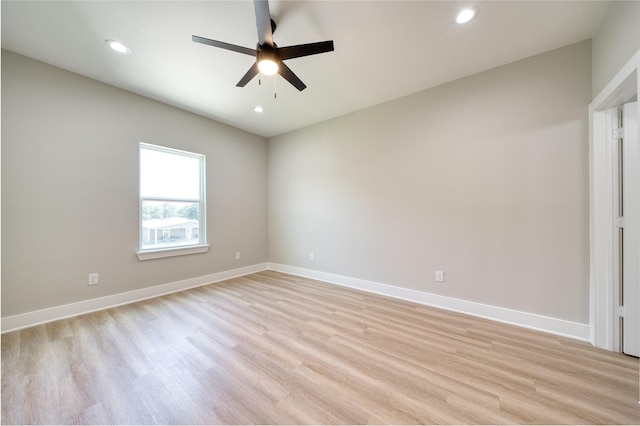 502 W Francis St, Baytown, TX 77520 - empty room featuring light wood-type flooring, a ceiling fan, recessed lighting, and baseboards