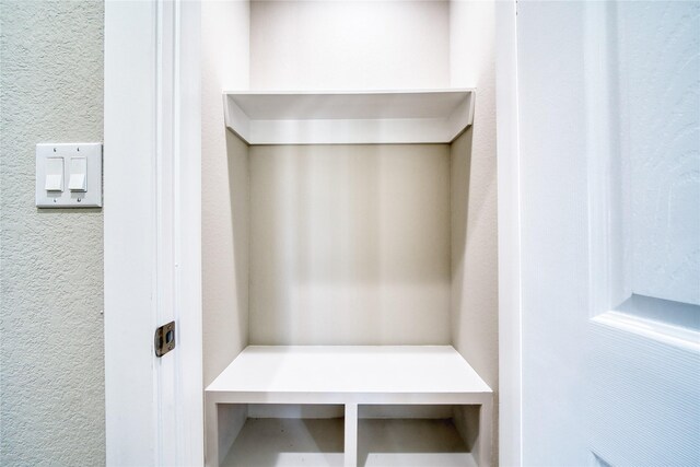 502 W Francis St, Baytown, TX 77520 - view of closet