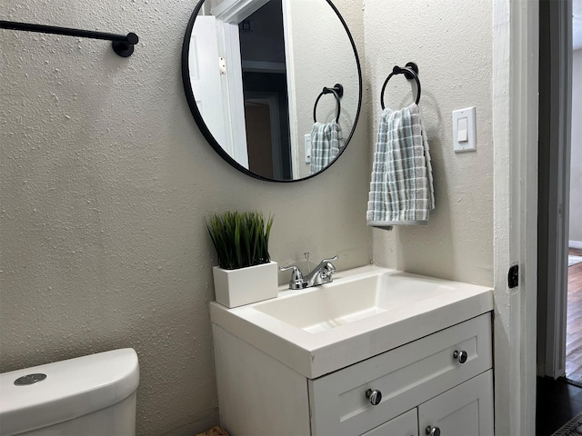 2910 Lavender St, Houston, TX 77026 - bathroom with vanity and toilet