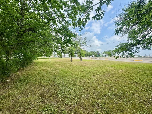 00 Huck St, Yoakum, TX 77995