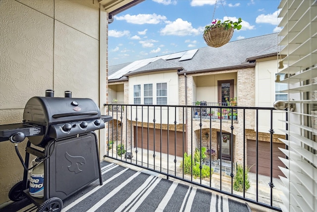 1250 Sampson St, Houston, TX 77003 - balcony featuring grilling area