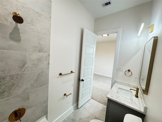 1307 71st St Unit A, Houston, TX 77011 - full bath featuring a shower and vanity