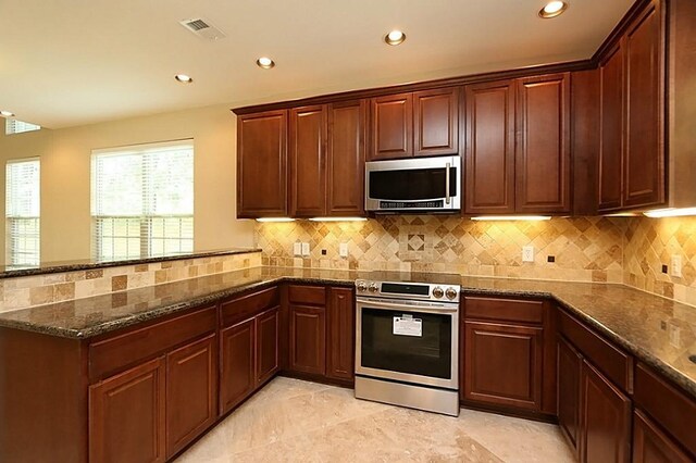 10506 Chateau Ln, Conroe, TX 77385 - photo 20