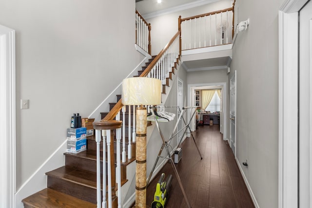 548 Cascade St, Bellaire, TX 77401 - stairway with ornamental molding and wood finished floors